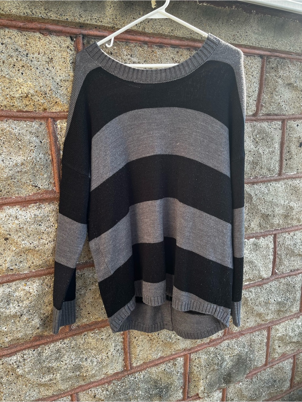 AB Studio Black & Gray Striped Crewneck Sweater women large